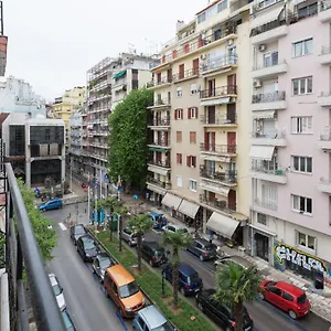 https://apt-hippodrome-flatlet.hotelschalkidiki.net